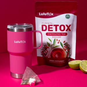 lulutox detox tea with cup
